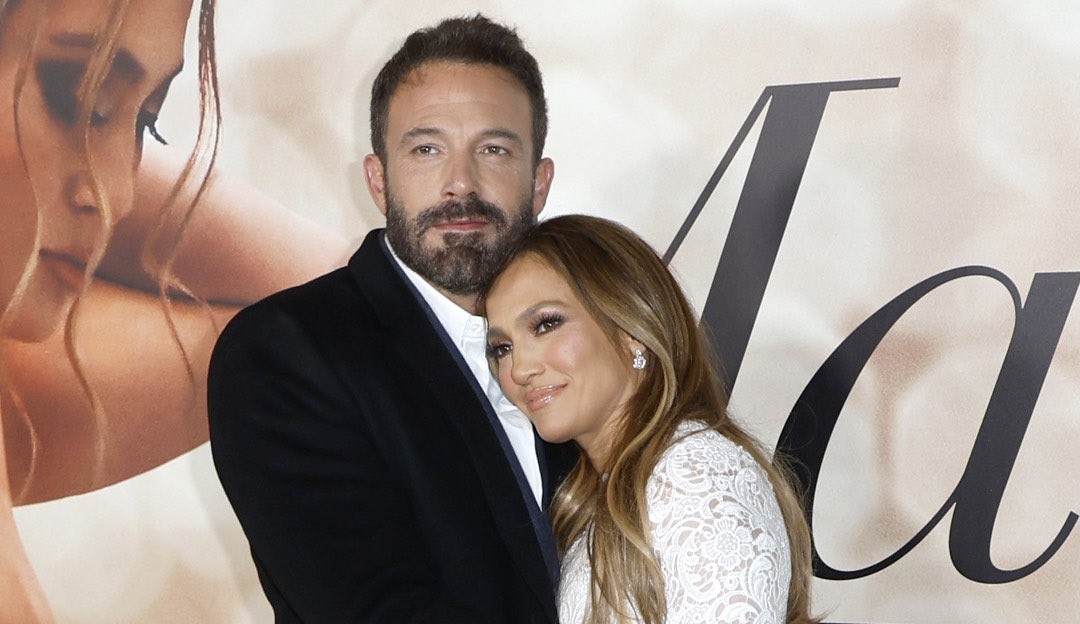Jennifer Lopez e Bem Affleck se casam após reconciliação 