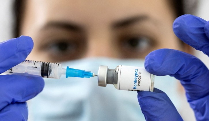 Países fazem acordos para compra de vacina contra varíola; Brasil conversa com Opas