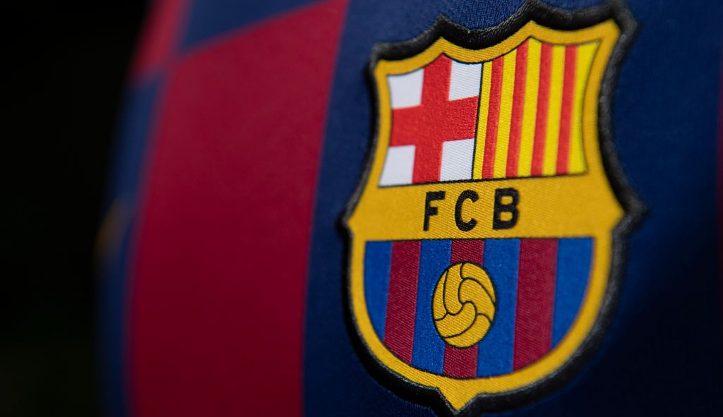Mesmo com crise financeira, Barcelona é o clube que mais gastou em contratações Lorena Bueri