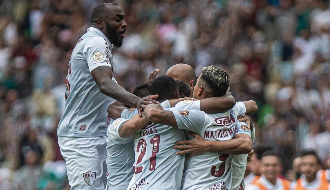 Fluminense vence o Cuiabá e continua  na luta pelo titulo do Brasileirão 