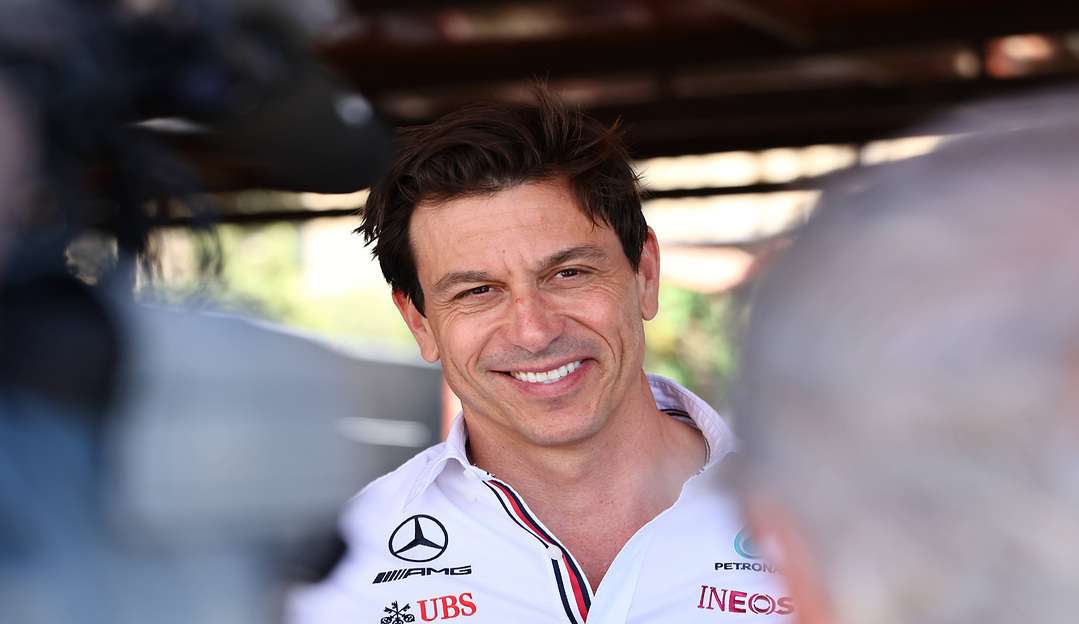 Toto Wolff comenta sobre título de Verstappen no GP de Abu Dhabi
