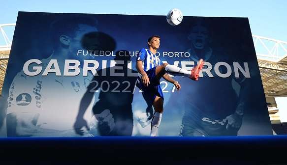 Gabriel Veron e sua adaptação ao futebol objetivo do Porto, no campeonato português