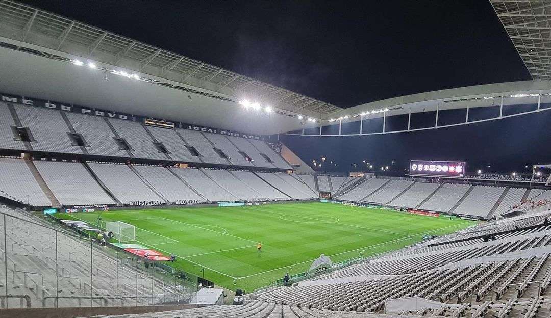 Corinthians pensa em ampliar a capacidade da Arena após recorde de média de público  Lorena Bueri