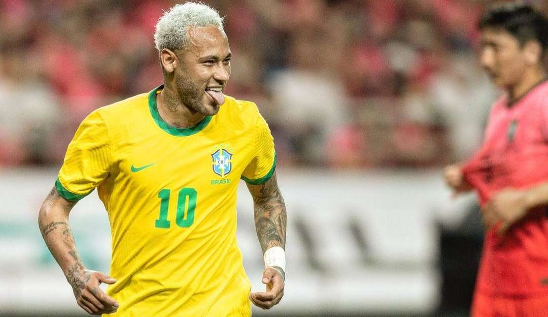 Figurinha rara de Neymar no álbum da Copa do Mundo custará cerca de R$ 9 mil  Lorena Bueri