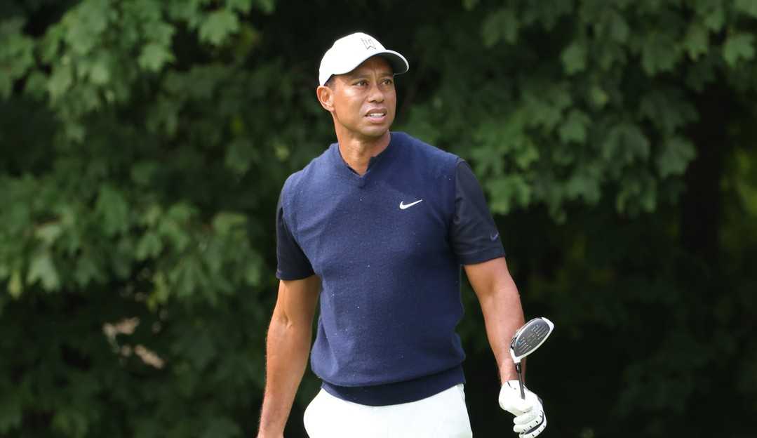 Tiger Woods sofre acidente de carro após capotar na Califórnia