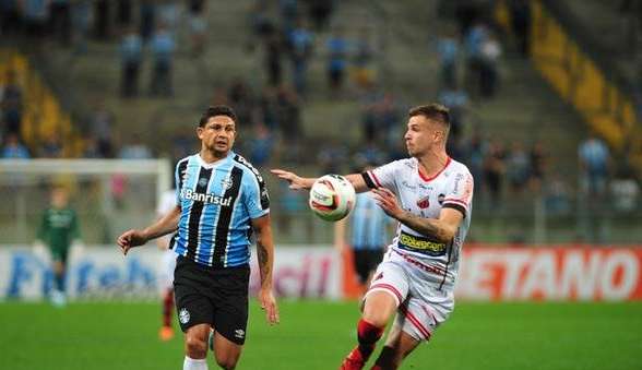 Grêmio perde  em casa para o Ituano e se complica na série B