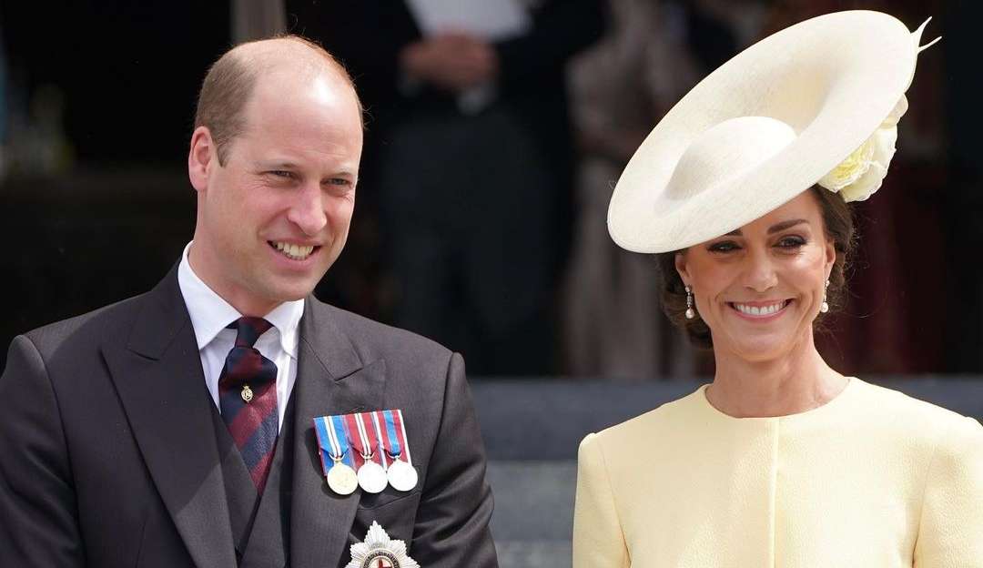 Netflix revela atores que interpretarão Príncipe William e Kate Middleton em The Crown Lorena Bueri