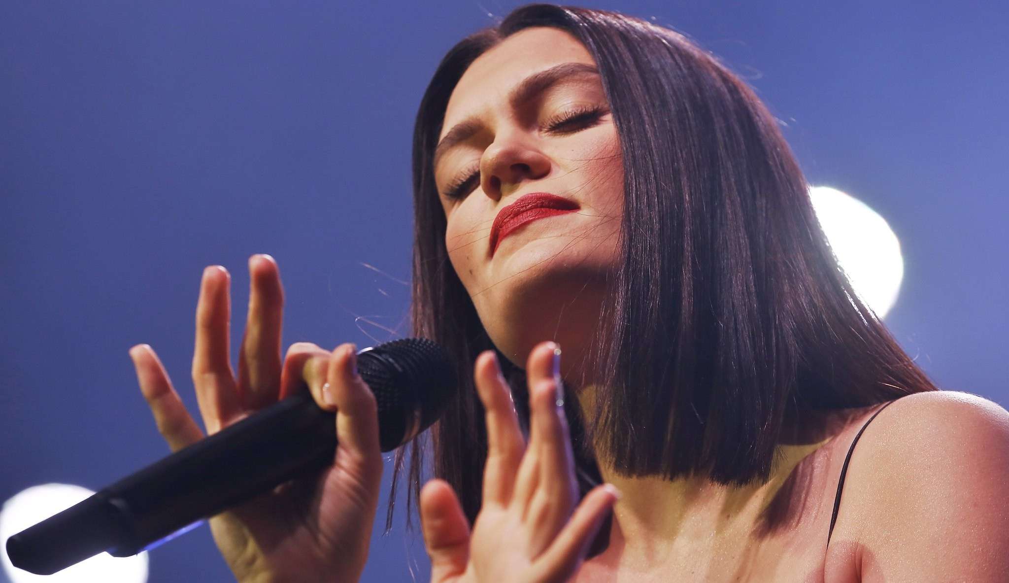 Jessie J chega ao Brasil para sequência de shows