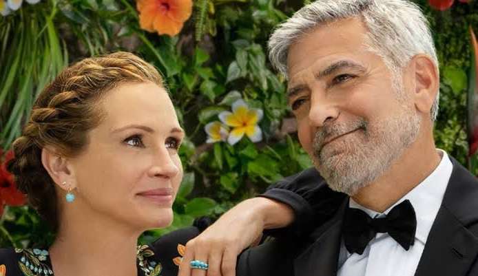 Julia Roberts diz que George Clooney a salvou da solidão durante gravações de filme