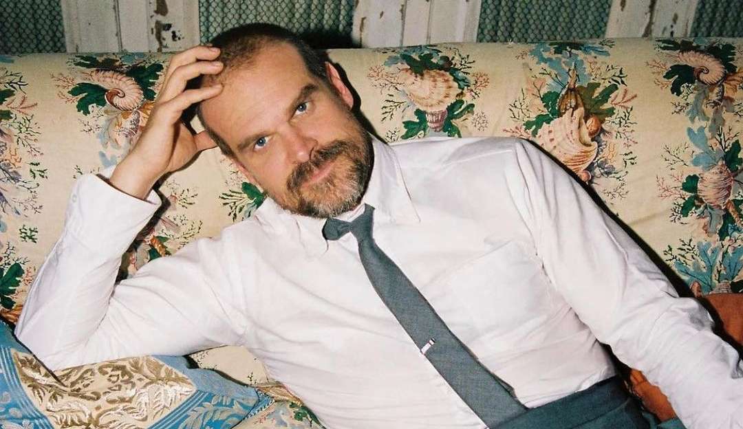 David Harbour é anunciado como o ator principal do novo filme do game 'Gran Turismo' Lorena Bueri