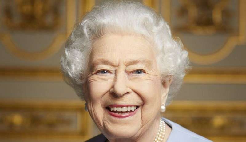 Foto inédita de Rainha Elizabeth II é divulgada na véspera do velório 
