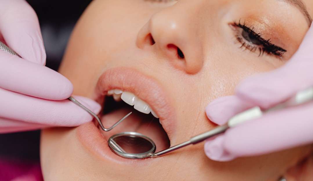 Conheça as principais doenças periodontais e como tratá-las 
