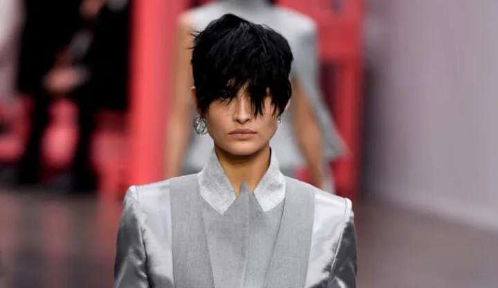 Semana da moda em Milão: Confira as tendências beauty que apareceram nas passarelas Lorena Bueri