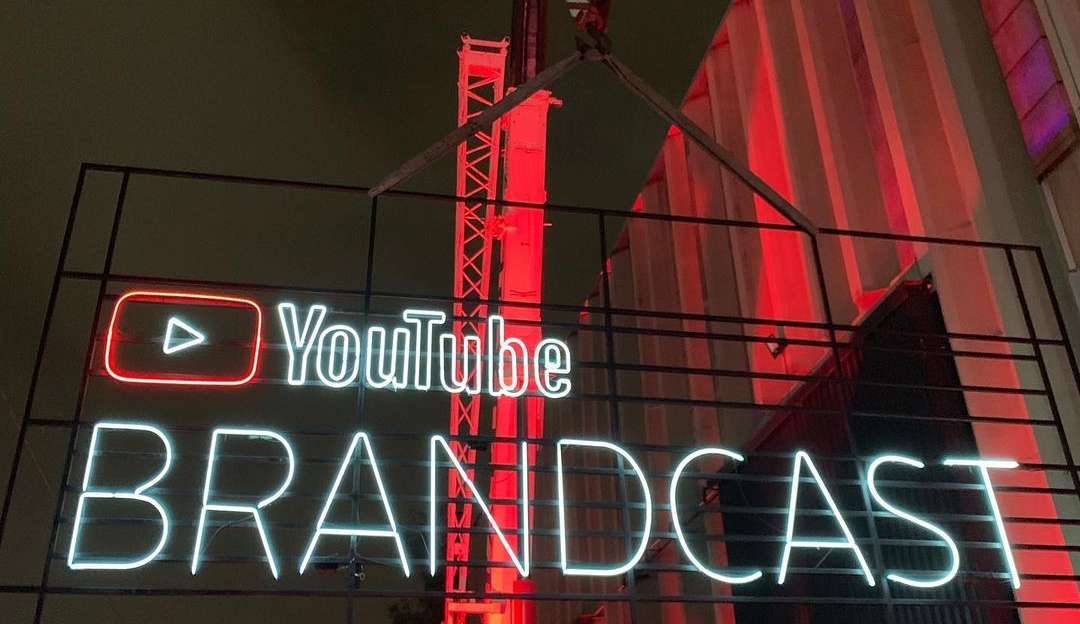 YouTube comemora 15 anos de atividade no Brasil