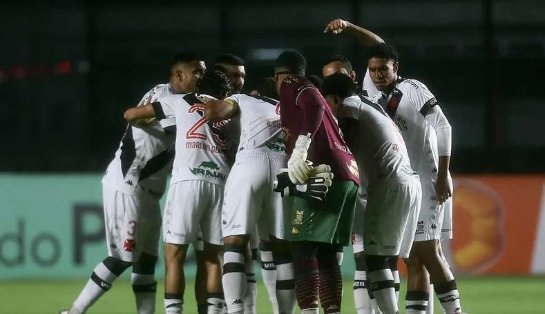 Vasco empata com o Londrina, em jogo marcado por muita tensão, pressão da torcida e chances claras de gol perdidas