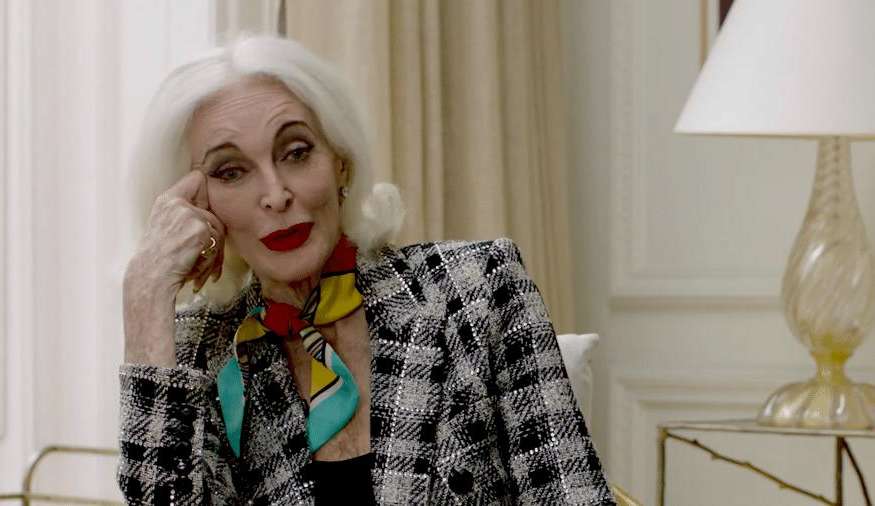 Modelo mais velha do mundo, Carmen Dell'Orefice posa nua aos 91 anos