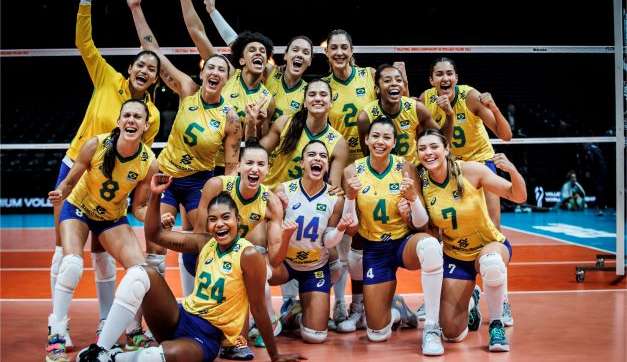 Brasil bate Porto Rico com facilidade no Mundial de vôlei feminino