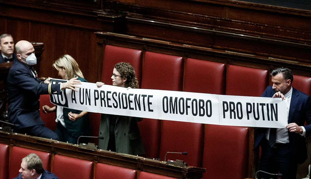 Câmara dos Deputados da Itália elege um presidente pró-Putin