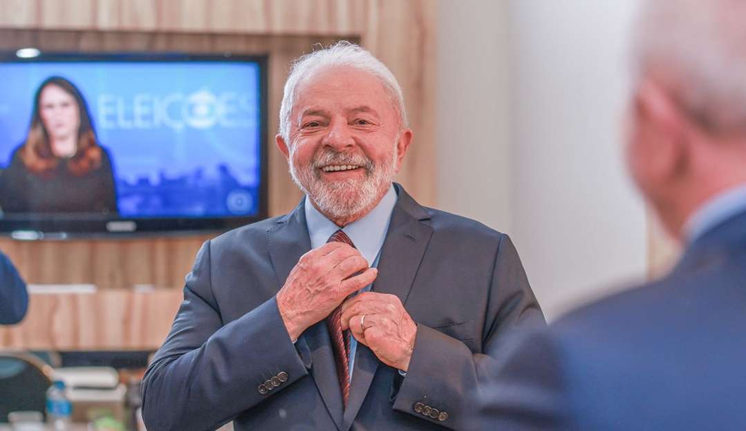 Lula bate recorde de audiência em podcast, fala sobre Bolsonaro e ironiza Neymar