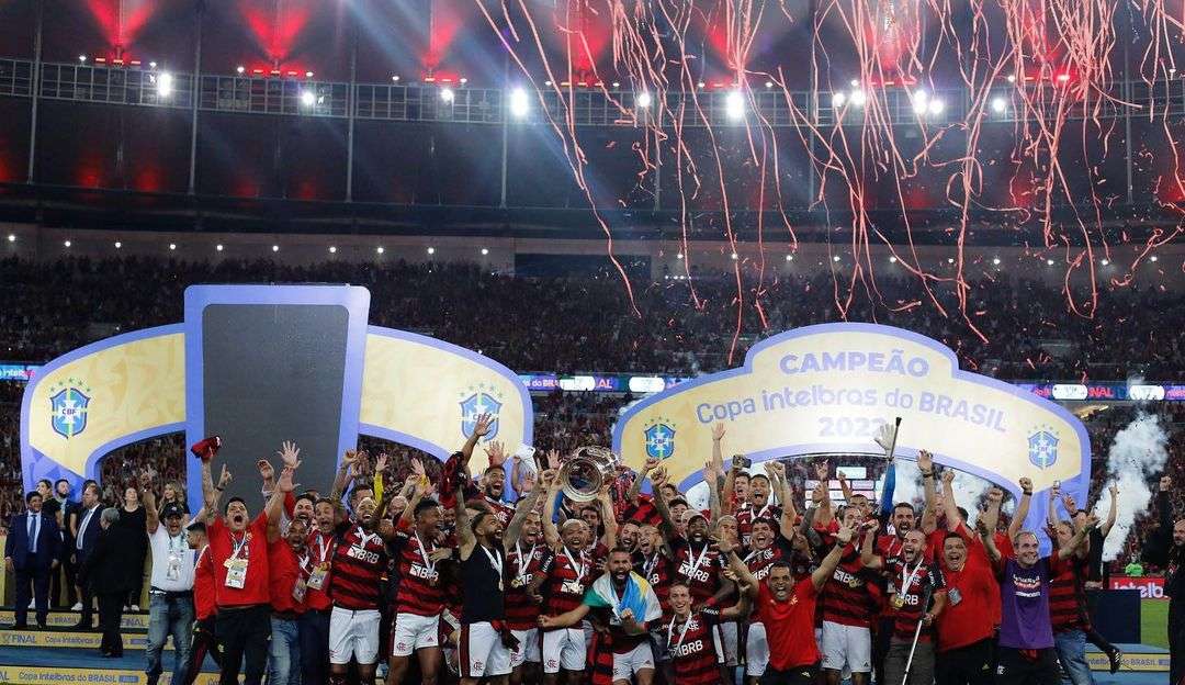 Após conquistar a Copa do Brasil de 2022, Flamengo se torna terceiro maior vencedor da competição Lorena Bueri