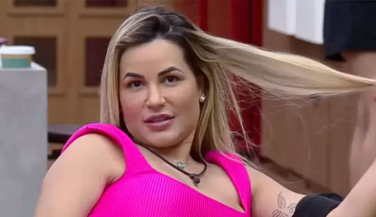 A Fazenda 14: Deolane diz que sofreu muito com o título de viúva do MC Kevin Lorena Bueri