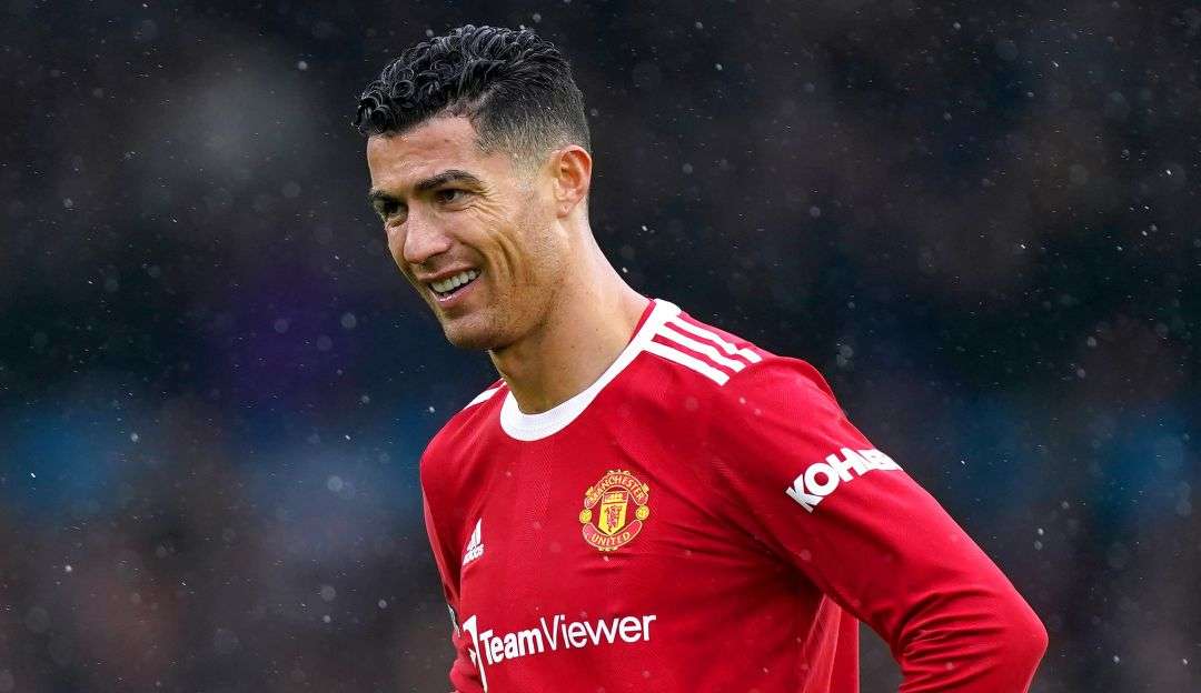 Cristiano Ronaldo volta a ser relacionado pelo Manchester United depois de afastamento