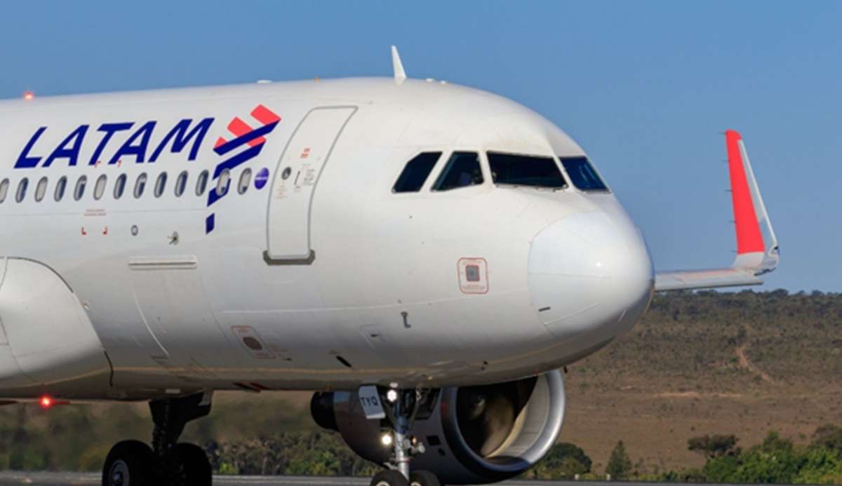 A320 precisou fazer pouso de emergência após passar por turbulência no Paraguai 