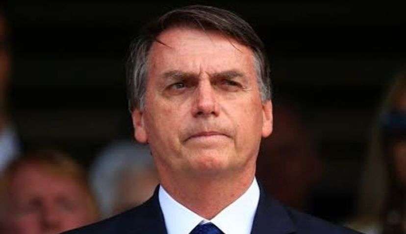 Jair Bolsonaro se mantém em silêncio após derrota para Lula na eleição Lorena Bueri