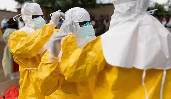 Uganda realizará novos bloqueios após aumento de casos de Ebola