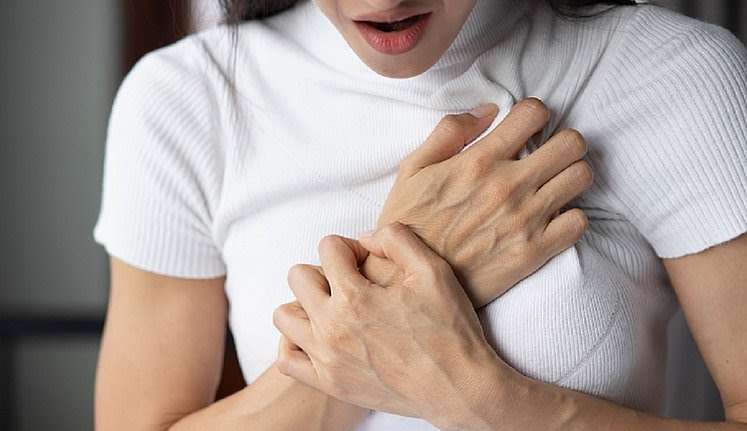 Ataques cardíacos em mulheres possuem fatores de riscos diferentes do que em homens?