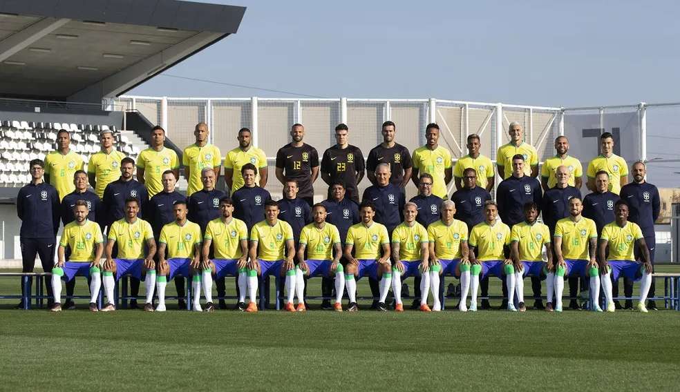 CBF divulga foto oficial da seleção brasileira para a Copa do Mundo no Catar