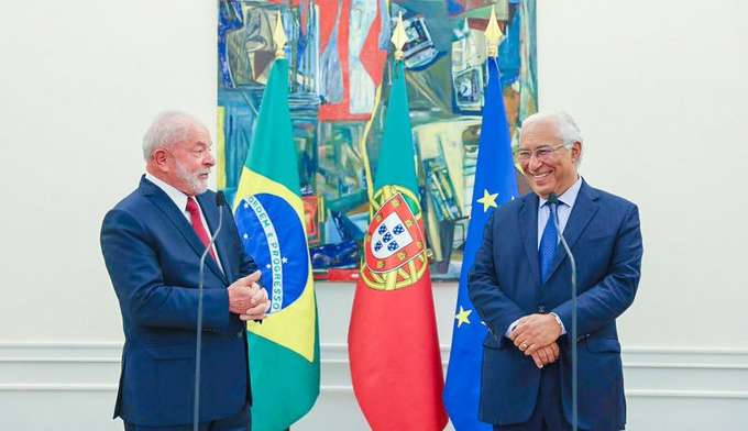 Marcelo Rebelo é primeiro chefe de Estado que Lula visita após vencer eleição