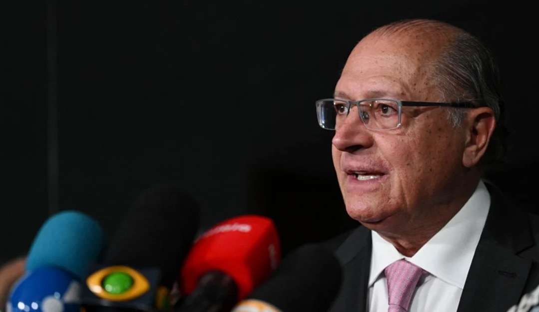 Em debate Alckmin diz que orçamento é prioridade e teto de gastos fica para depois