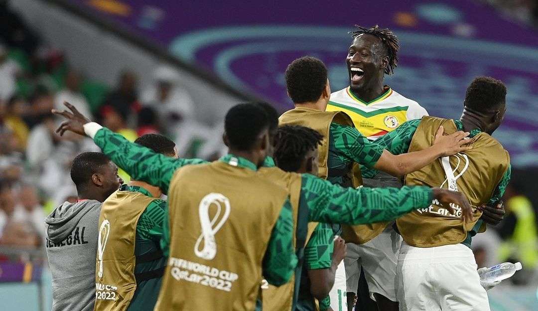 Em jogo movimentado no segundo tempo, Senegal vence o Catar e sonha com a classificação