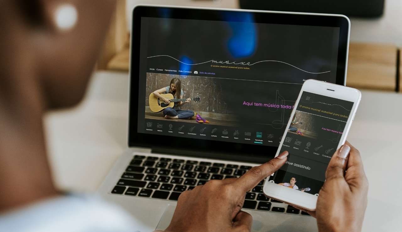 Musixe é a primeira escola de música online inclusiva do Brasil