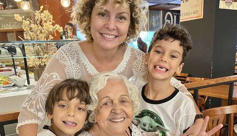 Babi não será informada sobre a morte de sua avó Lorena Bueri