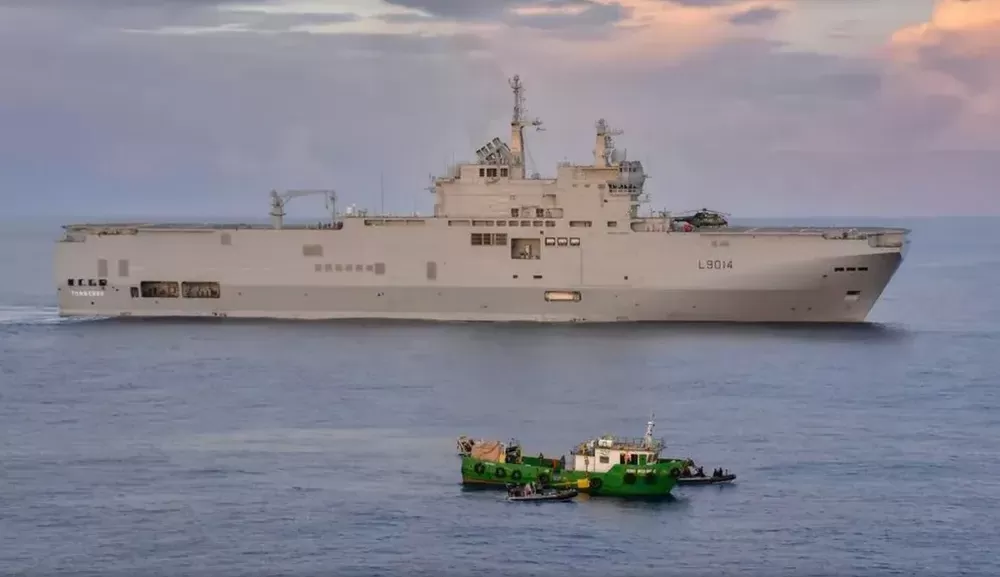 Marinha da França intercepta barco brasileiro com 4,6 toneladas de cocaína Lorena Bueri