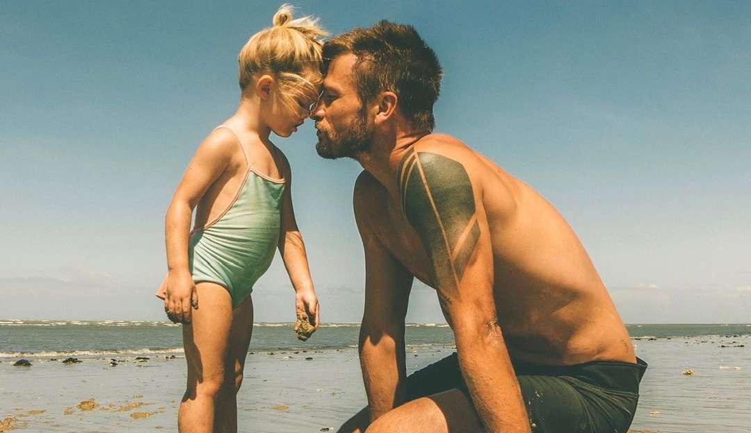 Rodrigo Hilbert posta foto com a filha e fãs elogiam