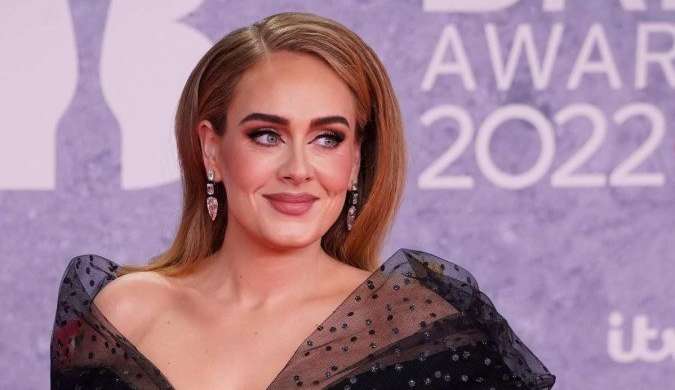 Adele ultrapassa 1 bilhão de streams com “When We Were Young” no Spotify Lorena Bueri