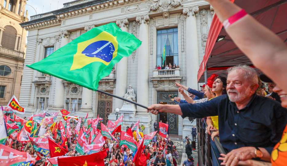 Dezenoves chefes de estados confirmaram presença para a posse de Lula Lorena Bueri