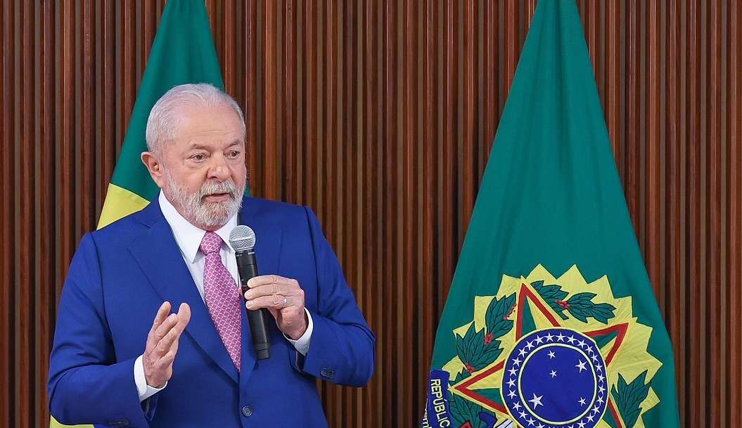 Lula diz que em seu governo não vai tolerar erros Lorena Bueri