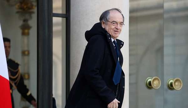 Presidente da Federação Francesa, Noel Le Graet, sofre acusação de assédio por empresária