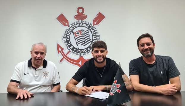 Corinthians anuncia compra de Yuri Alberto