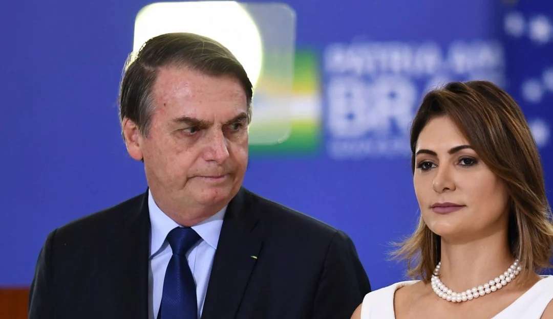Primeiro sigilo de 100 anos de Bolsonaro é liberado: Visitas de Michelle Lorena Bueri