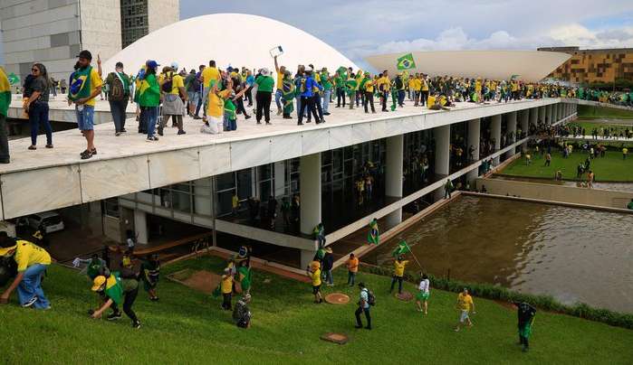 Governo detecta nova ameaça de atos golpistas e aumenta segurança em Brasília