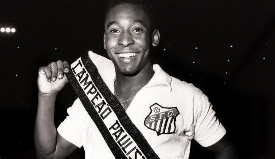 FPF organiza homenagens para Pelé no Paulistão 2023