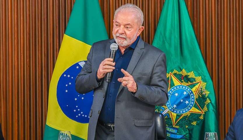 Lula defende isenção do Imposto de Renda para os pobres