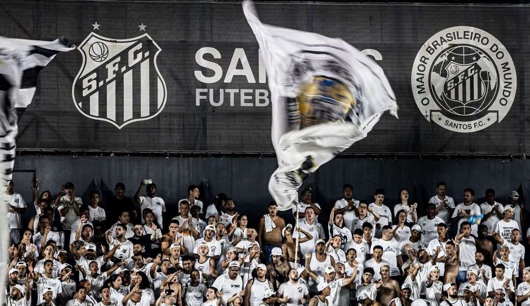 Após empate, Santos mandará jogos no Canindé