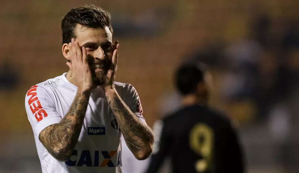 Santos negocia a volta de Lucas Lima