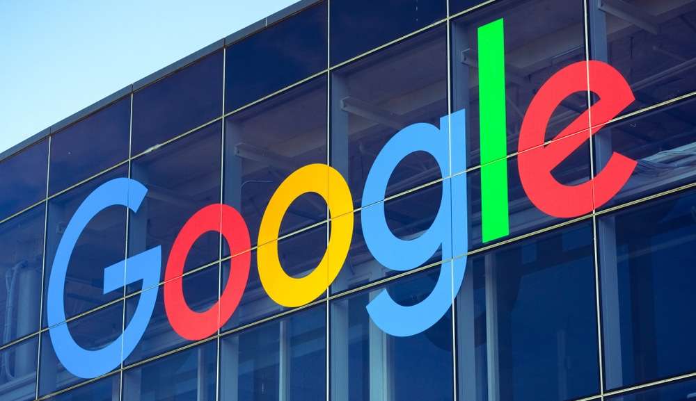Google investe US$400 milhões em tecnologia rival ao ChatGPT